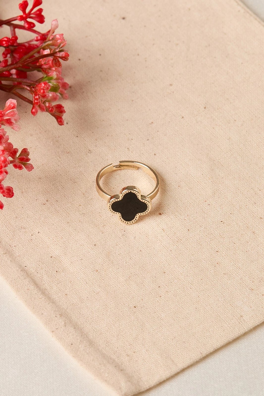 Unazë metalike, ngjyrë ari, Elika, CY9854