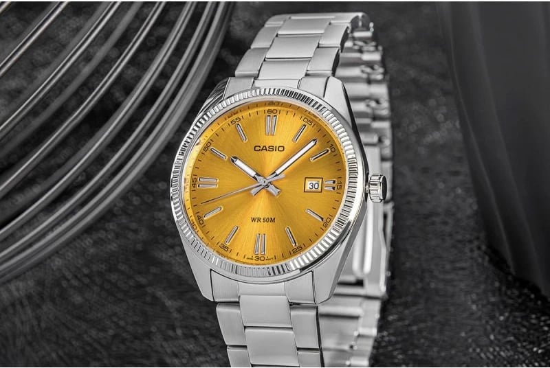 Orë dore për meshkuj Casio, argjendtë