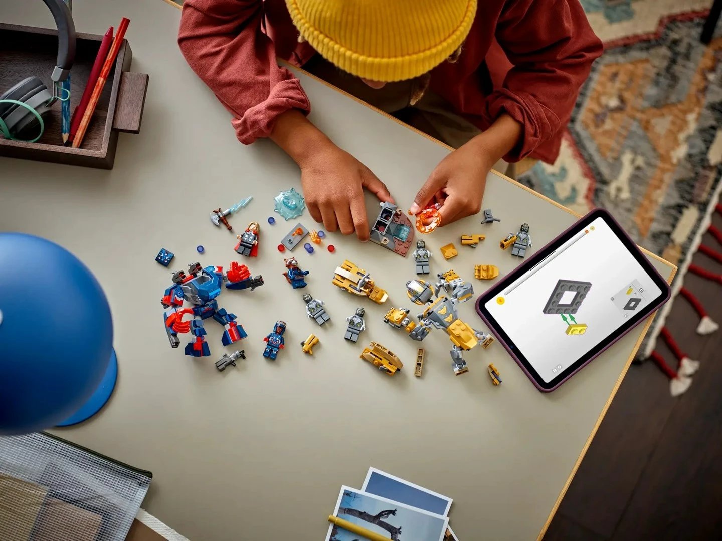 Set LEGO Marvel 76322 Avengers: Endgame Thor vs. Chitauri, 373 pjesë, 7 minifigura