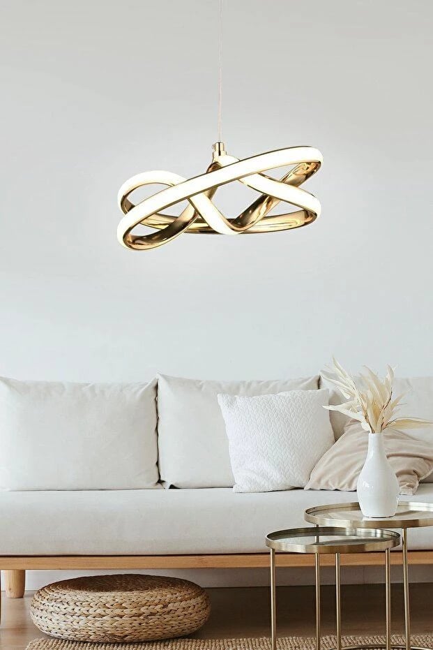 Llambë tavani Opviq, Vino Sarkıt, ngjyrë ari