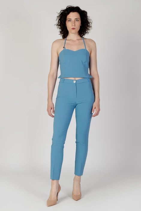 Maicë Rinascimento femra, turquoise