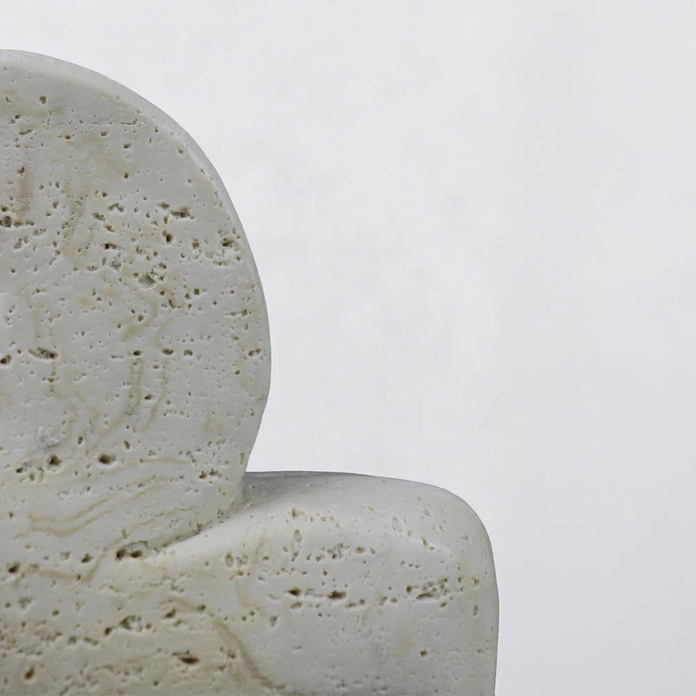 Dekor kalë ARCHON II, rrëshirë, bezhë, 17x7.5x22cm