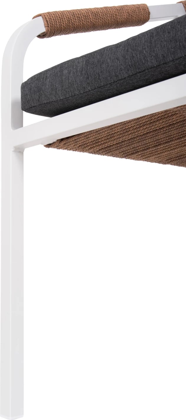 Karrige MAERLY FH6051.01 alumini e bardhë, jastëk antracit, ratan sintetik ngjyrë kafe e çelur, 55.5x62.5x85 cm