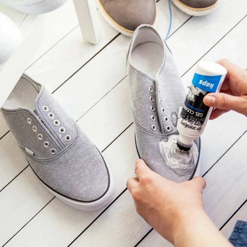 Pastrues xheli Kaps, pa ngjyrë