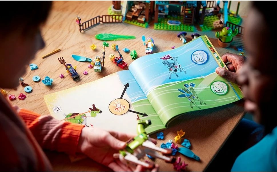 Set ndërtimi LEGO Stable of Dream Creatures, 681 pjesë, shumëngjyrësh Set ndërtimi LEGO Stable of Dream Creatures, 681 pjesë, shumëngjyrësh
