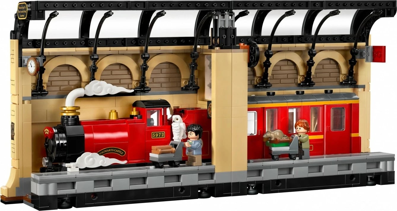 Set LEGO Harry Potter Book Nook 76450, 832 pjesë, dekor librash, për fëmijë dhe të rritur
