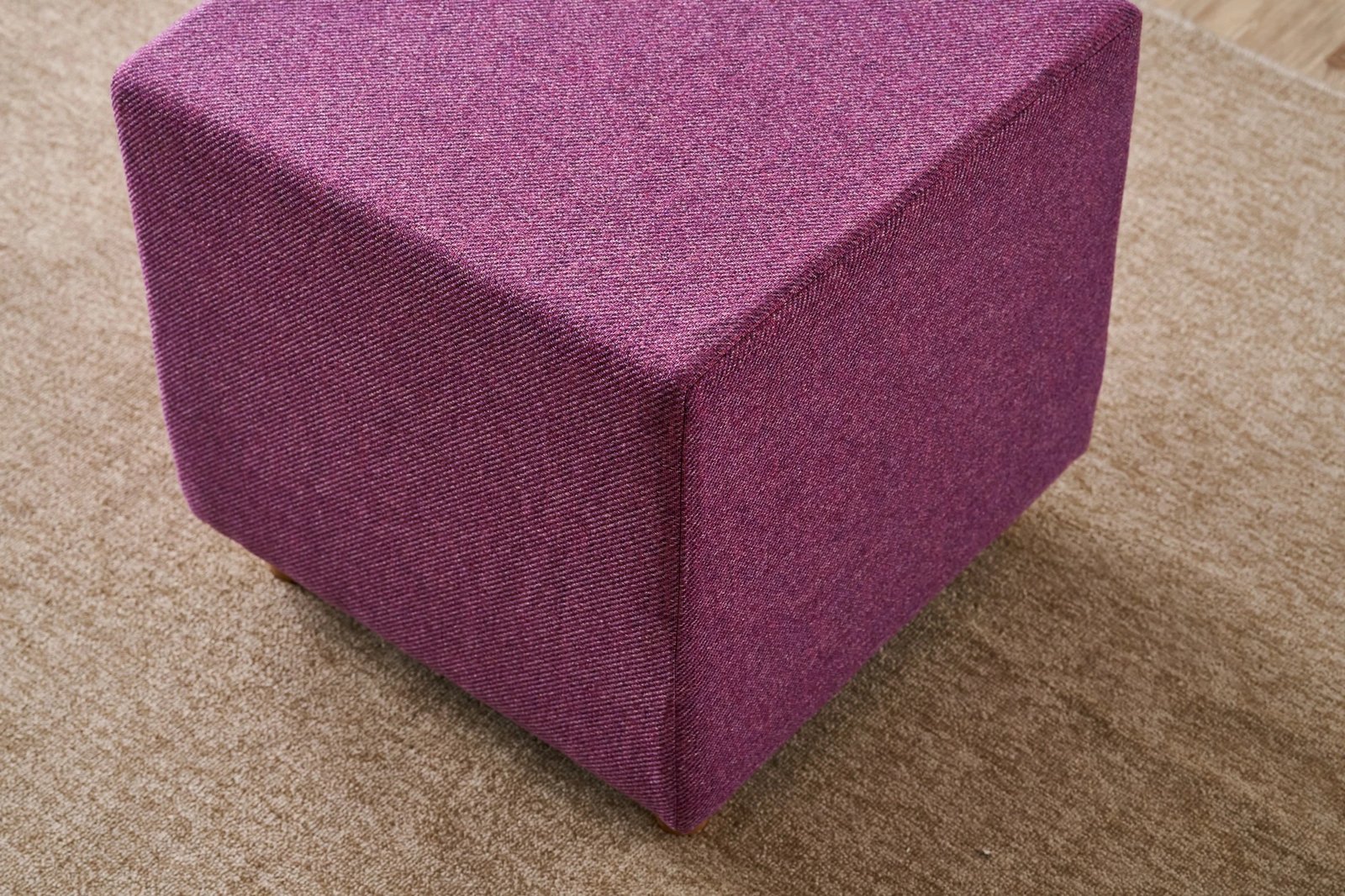 Puf Atelier del Sofa, ngjyrë lejla, Olimpos