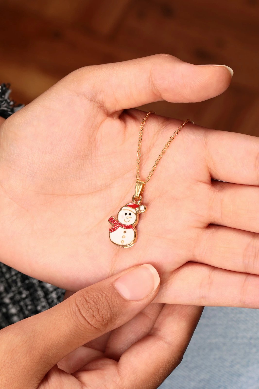 Qafore metalike Elika, ngjyrë ari, CHRM15002