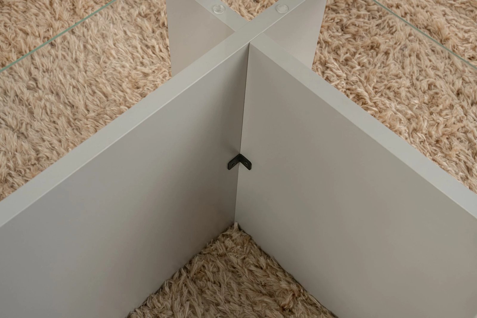 Tavolinë kafeje Nordure, xham i kalitur, ngjyrë gri