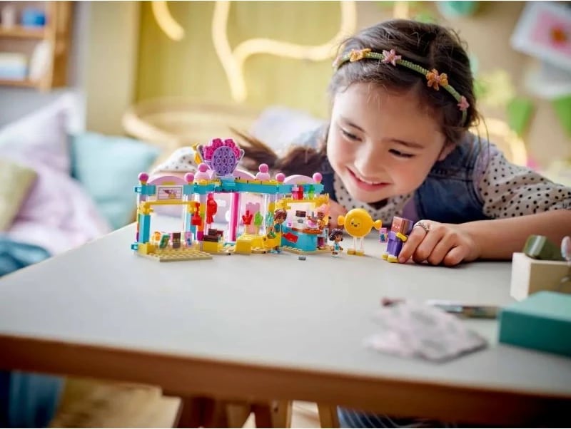 Set lodrash Lego për fëmijë Friends Heartlake Candy Shop