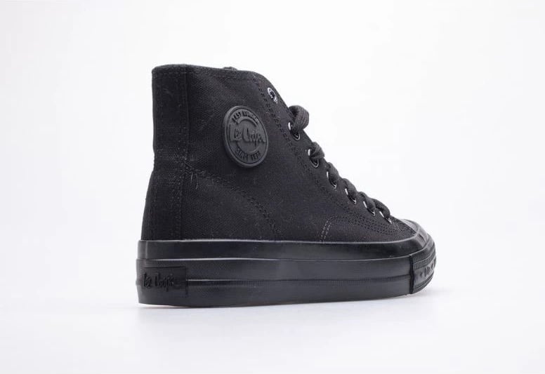 Atlete për femra Lee Cooper, të zeza