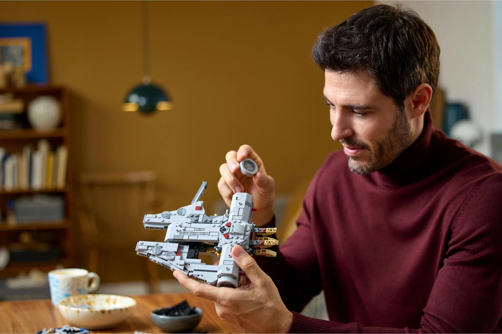 Set ndërtimi LEGO Millennium Falcon, 18 vjet, Plastik, 921 pjesë, shumëngjyrësh Set ndërtimi LEGO Millennium Falcon, 18 vjet, Plastik, 921 pjesë, shumëngjyrësh