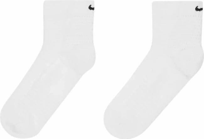 Çorape Nike, të bardha