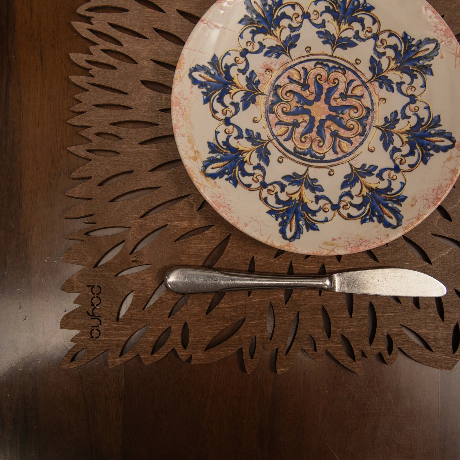 Set nënshtrues tavoline prej druri, Hermia, model Pointy, ngjyrë wenge (4 copë)