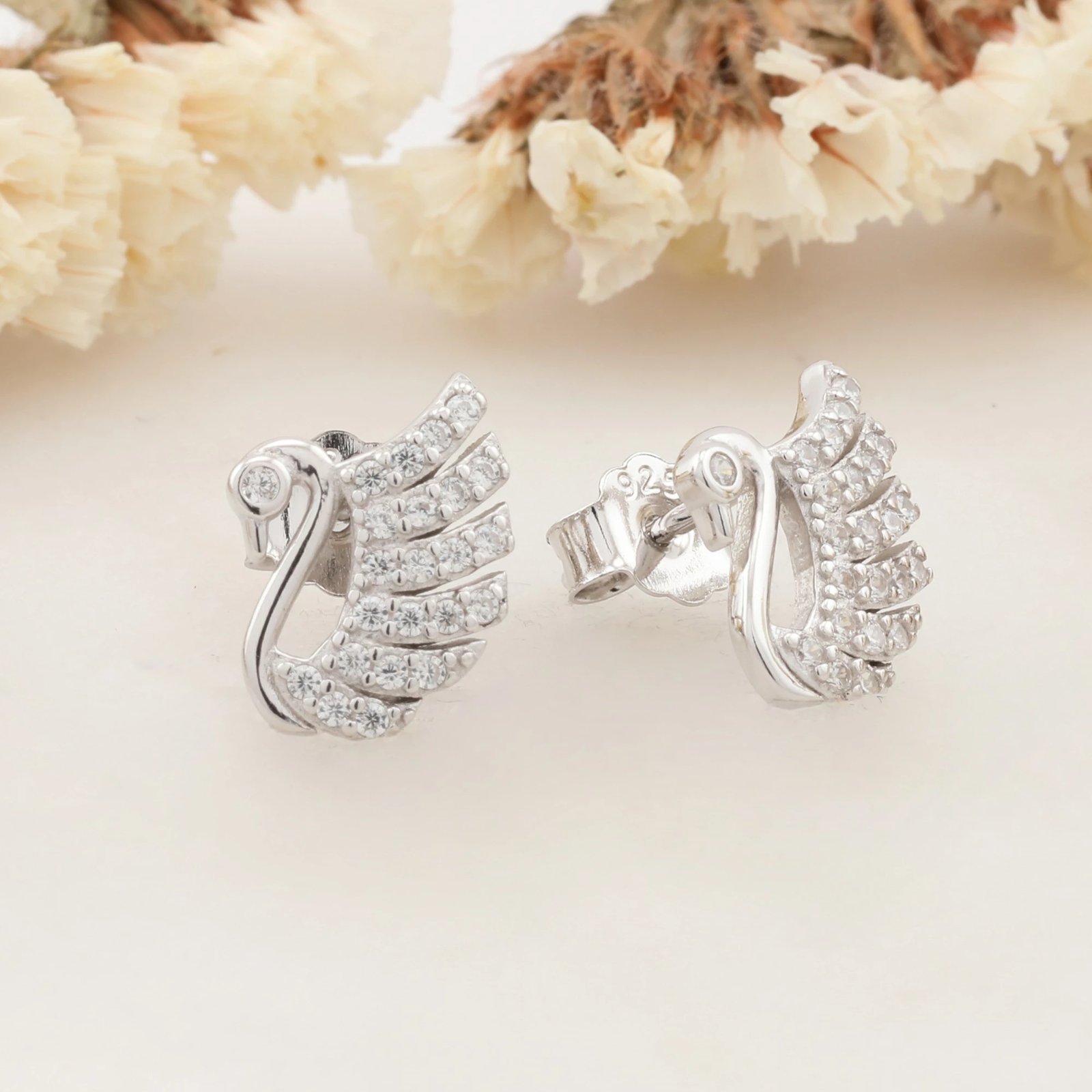 Vathë argjendi Jumeon, 10075