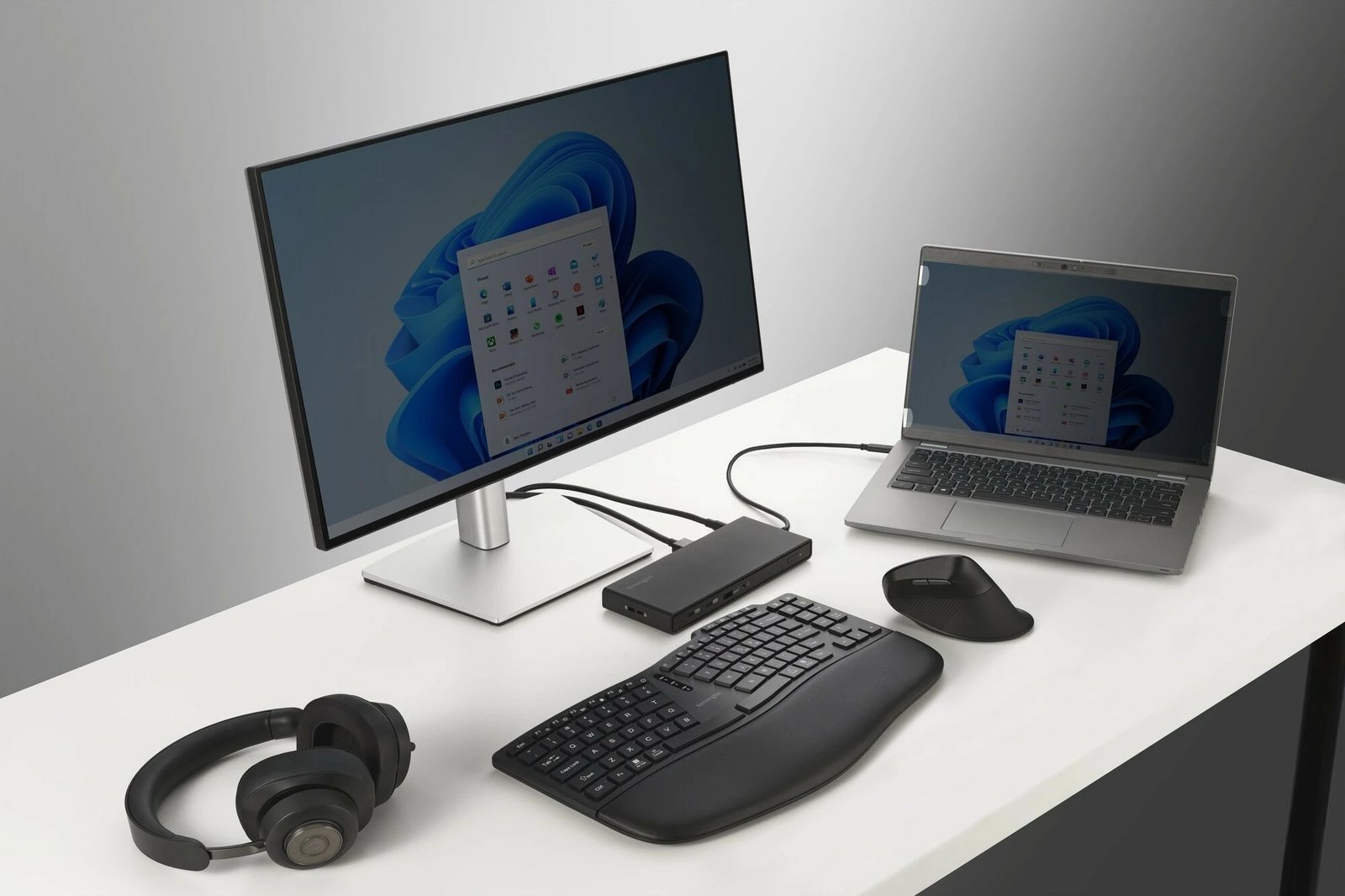 Filtër privatësie Kensington për Surface Go 1/2/3, 2-way, i lëvizshëm Filtër privatësie Kensington për Surface Go 1/2/3, 2-way, i lëvizshëm