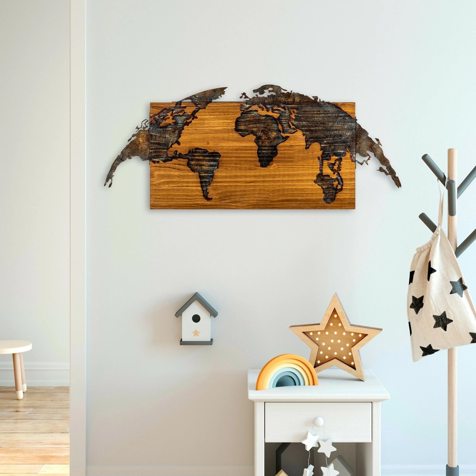 Aksesor dekorativ muri, hartë bote prej druri, Wallity
