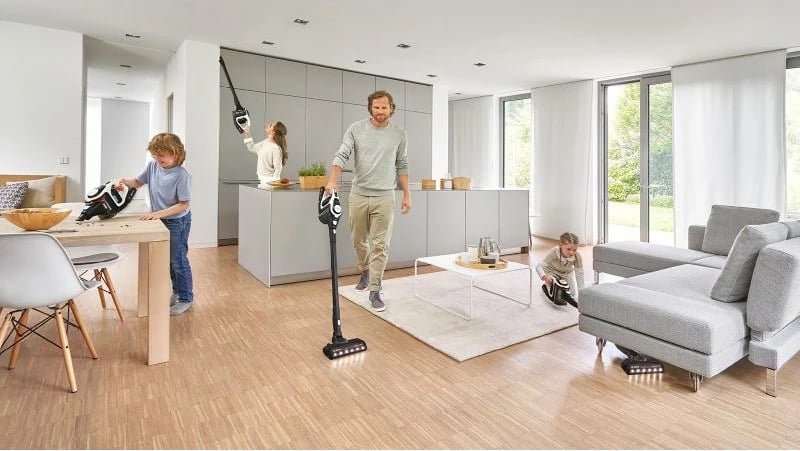 Fshesë me korrent pa kabllo, Bosch, Unlimited Gen 2 Series 8 BBS8214, me aksesorë, e zezë/e bardhë