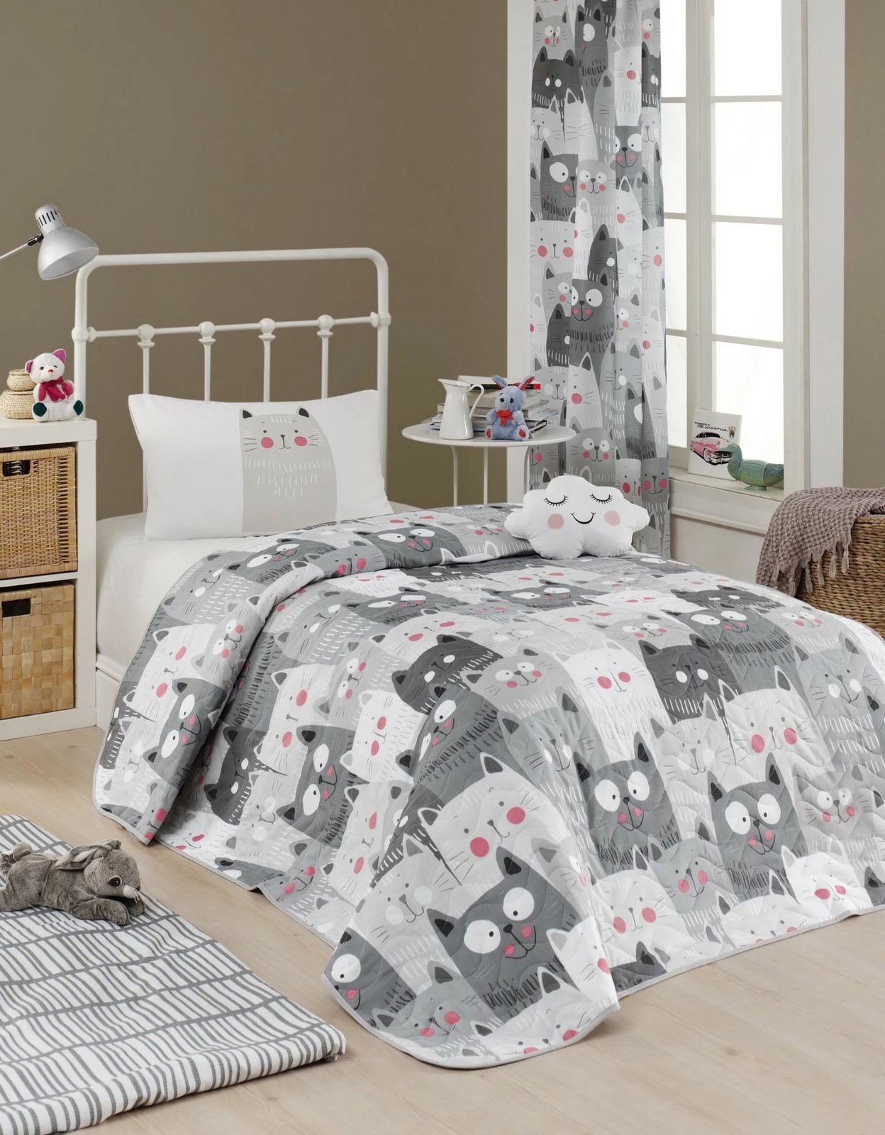 Set mbulesë krevati e qepur, teke, L'essentiel, Duvarda Kediler, gri