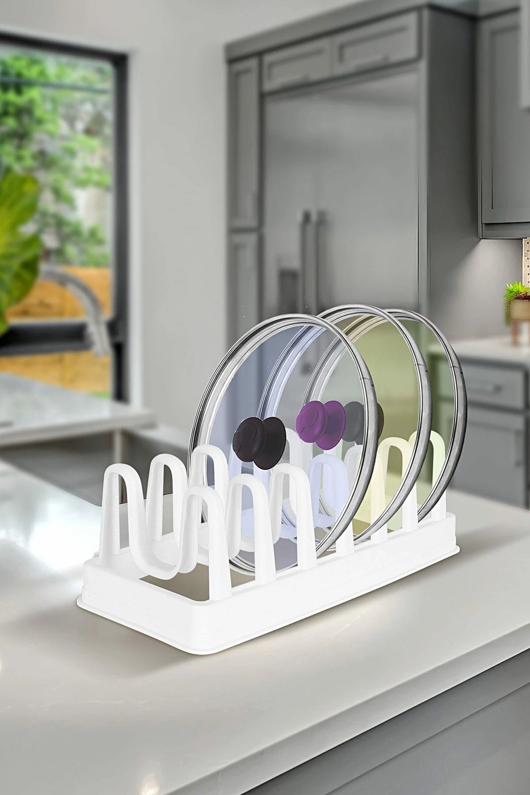 Mbajtës kapakësh tenxheresh Hermia, i bardhë, PLTN116