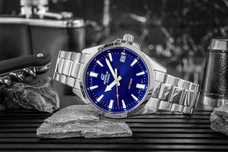 Orë dore për meshkuj CASIO, argjendtë