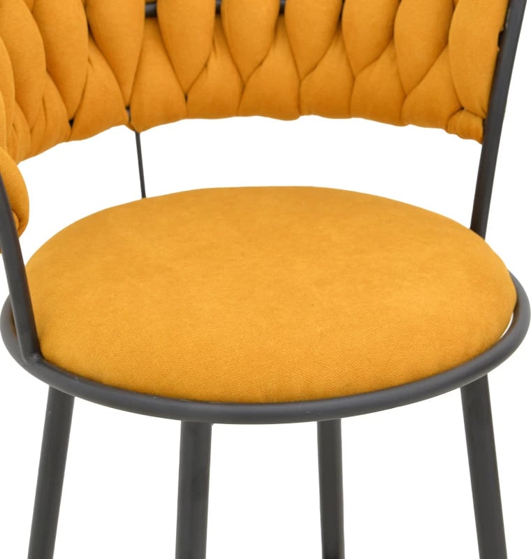 Karrige të ulëta Alkia I, set prej 2 copë, stof i verdhë, këmbë metalike të zeza, 57x58.5x72cm