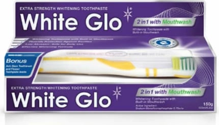 Pastë dhëmbësh me efekt zbardhues dhe shpëlarës goje White Glo 2in1 + furçë dhëmbësh, 100ml