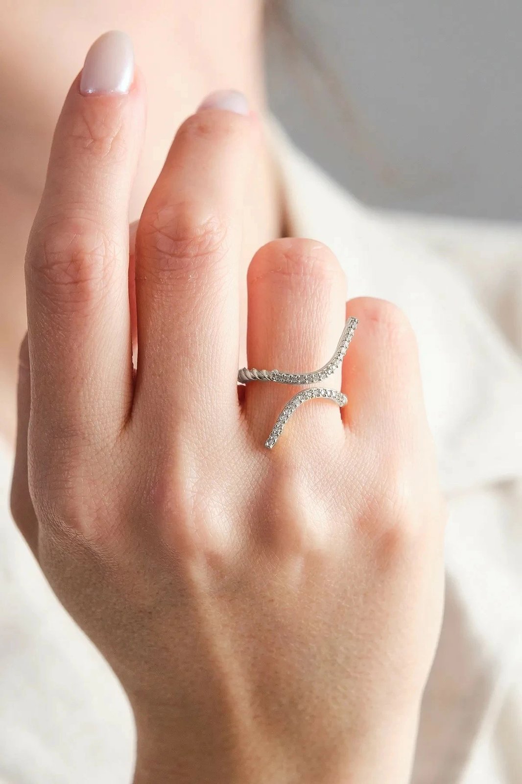 Unazë argjendi Jumeon, gur zirkon, një madhësi