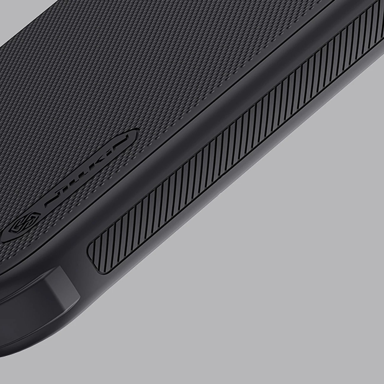 Mbështjellës Nillkin Super Frosted Shield Pro për iPhone 16 Pro, i zi