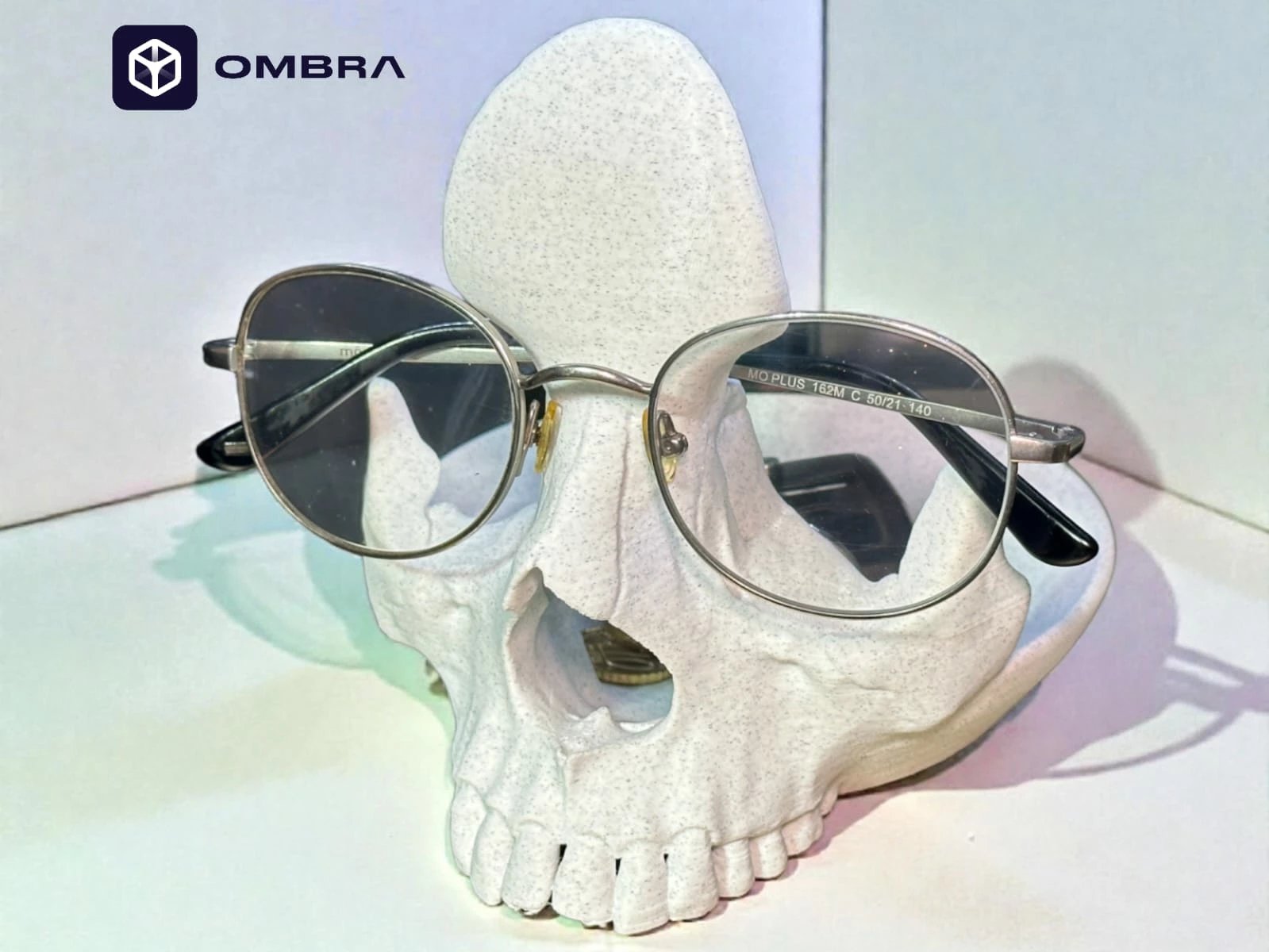 Mbajtëse për Syze në formë Kafke - ngjyre mermeri