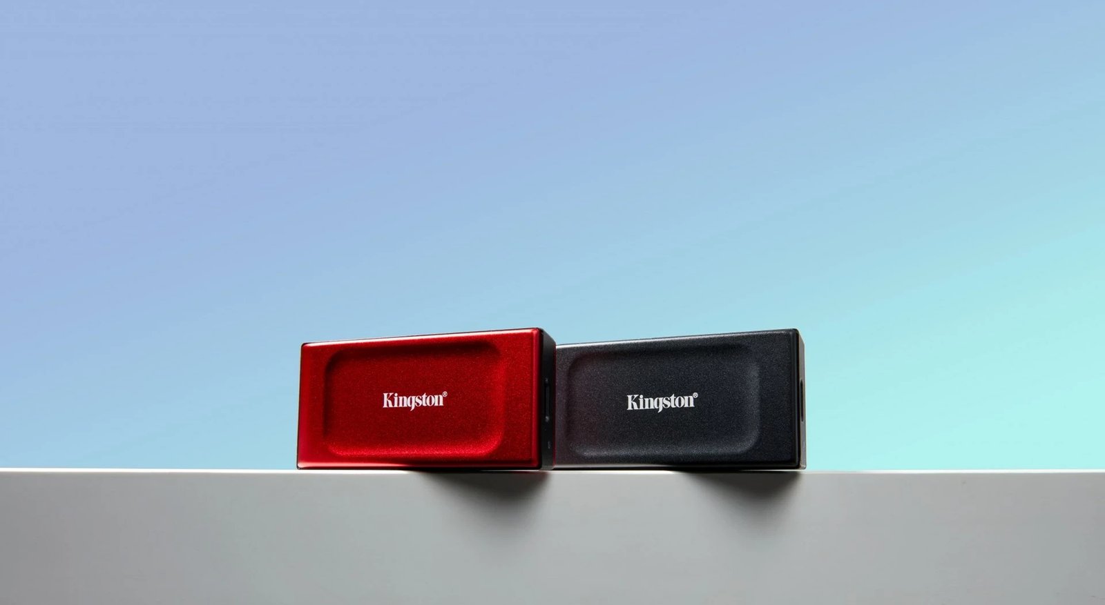 Disk i jashtëm SSD Kingston XS1000, 1TB, USB 3.2 Gen 2, Kuq