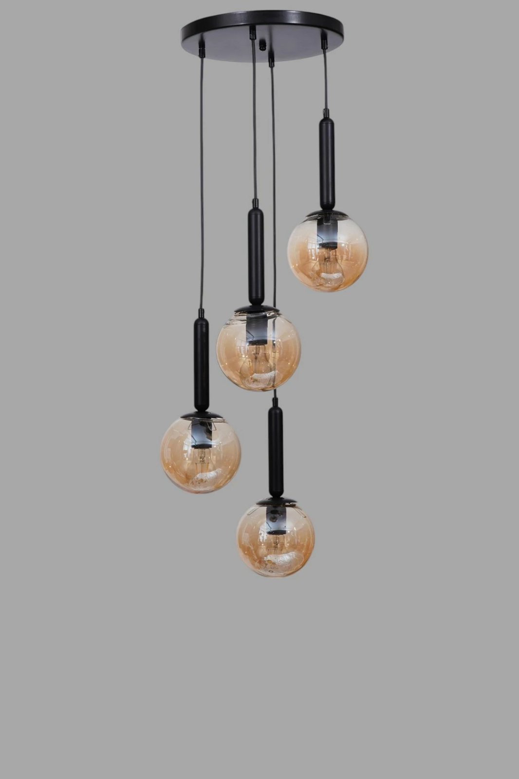 Llambë tavani Opviq, ngjyrë mjaltë dhe e zezë, 9058-4 Llambë tavani Opviq, ngjyrë mjaltë dhe e zezë, 9058-4