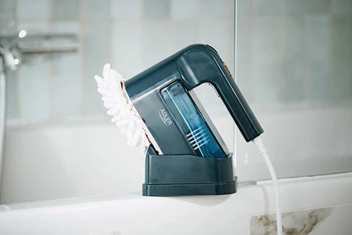 Pastrues me avull, Adler AD 7050, 1200W, depozitë 120 ml, IPX4, kabllo 3 m, set 5 aksesorë