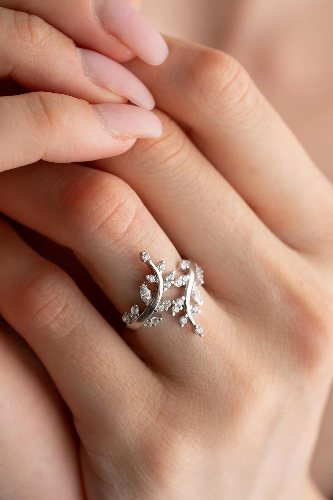 Unazë argjendi Jumeon, NRZ999204