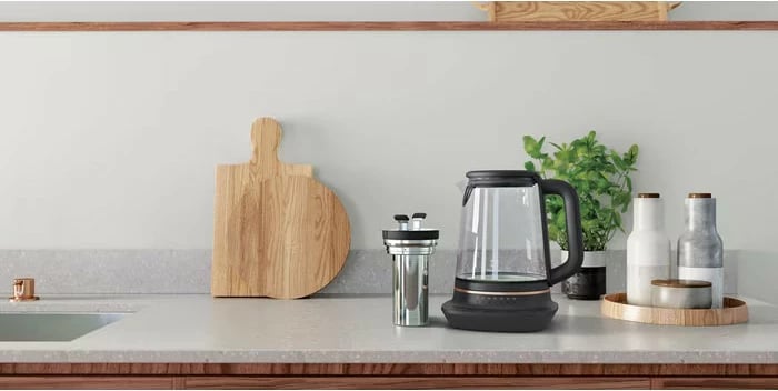 Zierës uji pa kabllo Electrolux E7GK1-8BP 1.7 L 2000 W qelq kontroll temperature infuzer çaji e zezë/transparente