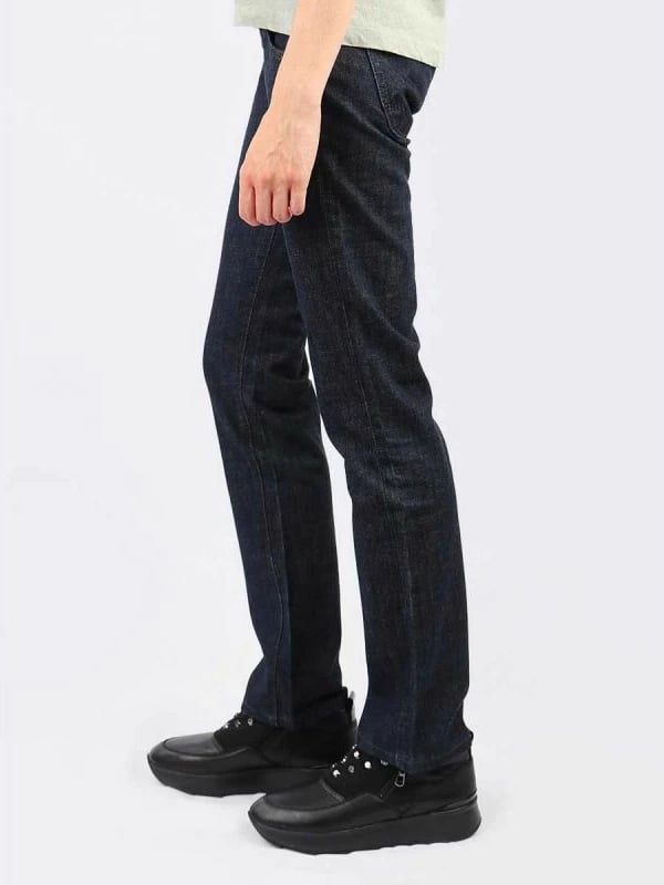 Xhinse Lee për femra