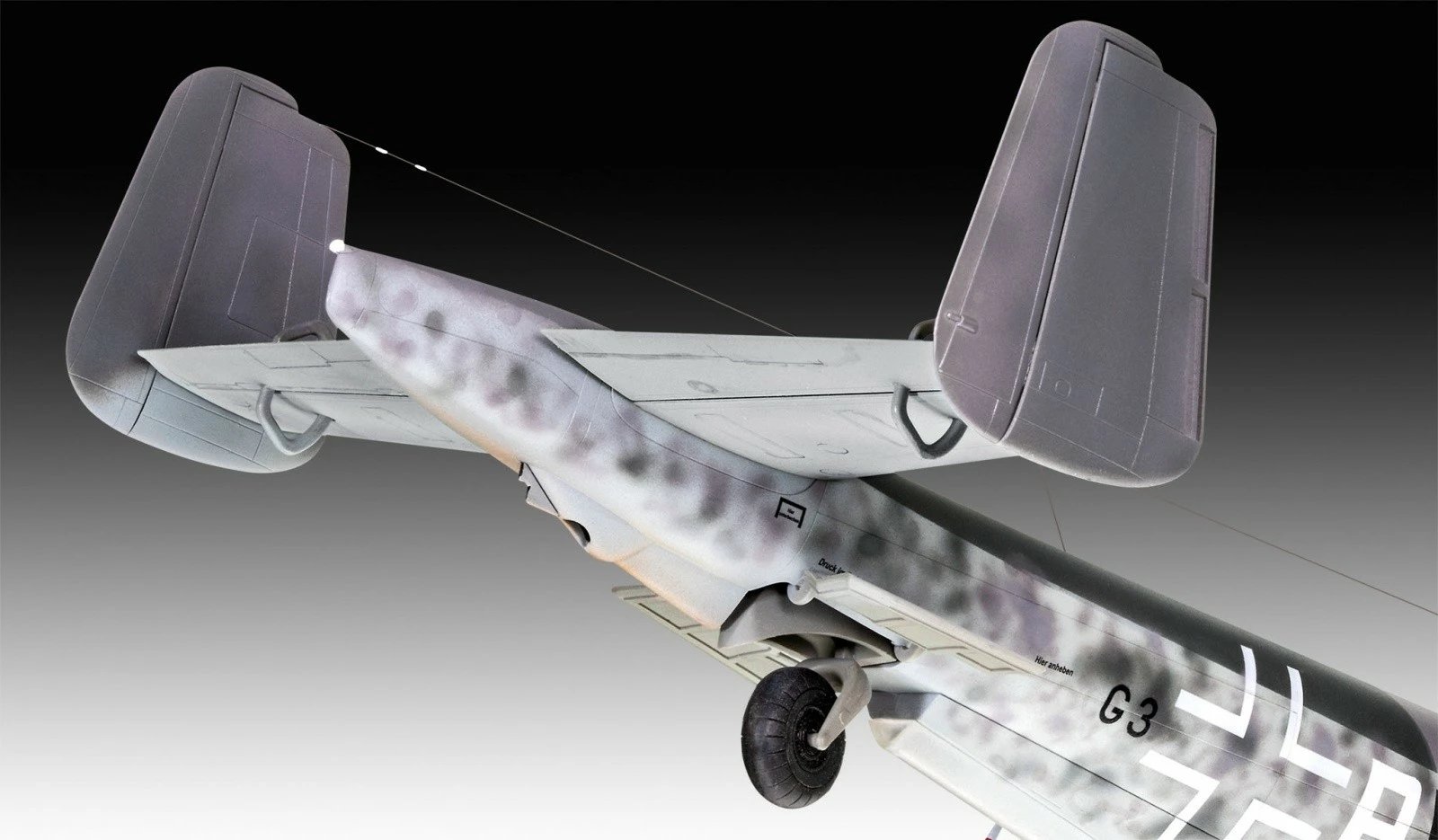 Model plastik avion Revell Do 217J-1/2, 1:48, 192 pjesë