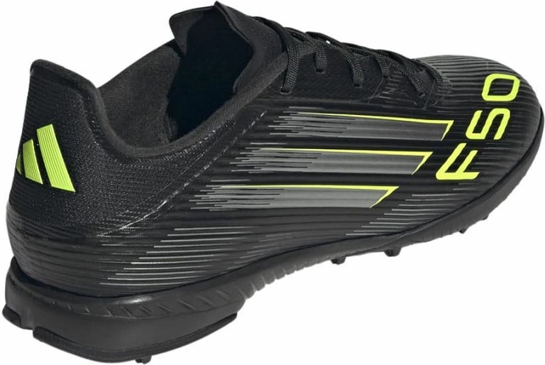 Atlete futbolli për meshkuj adidas F50, të zeza