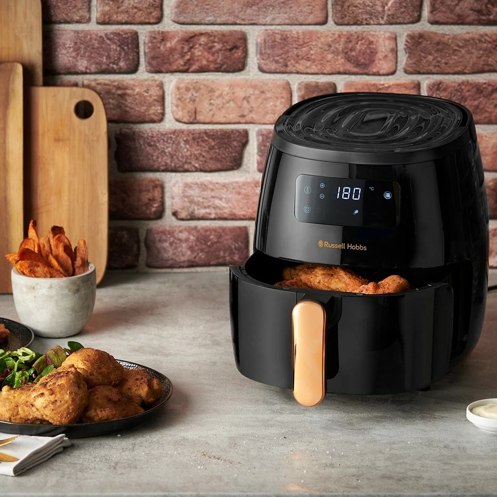 Furrë me ajër Russell Hobbs SatisFry, 5L, 1650W, e zezë