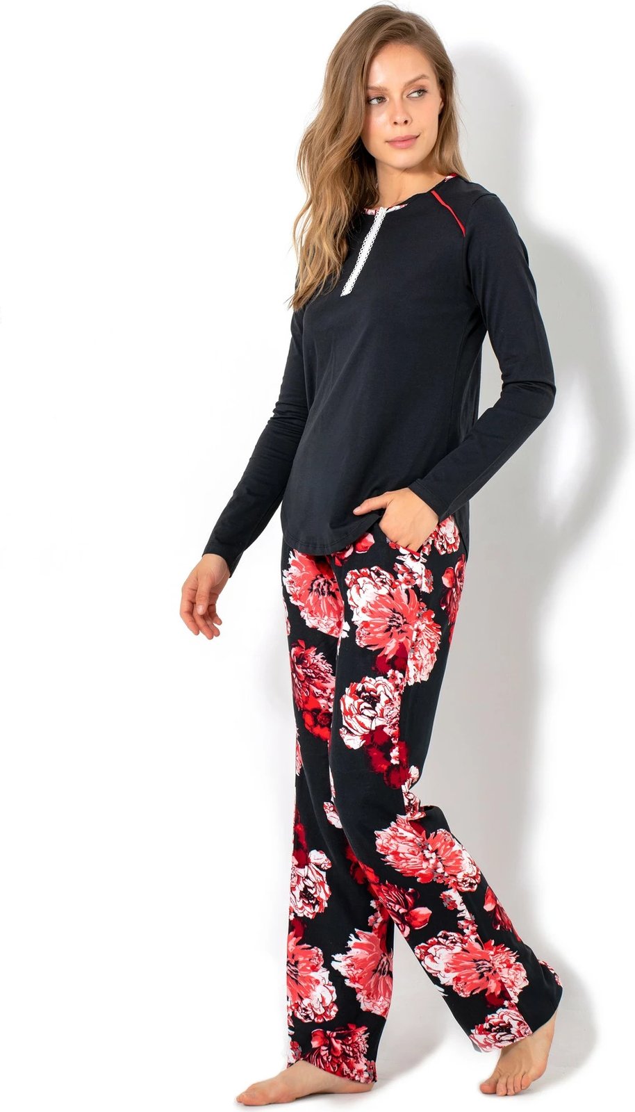 Set pizhamash për gra, Jumeon, 002-000521, e zezë