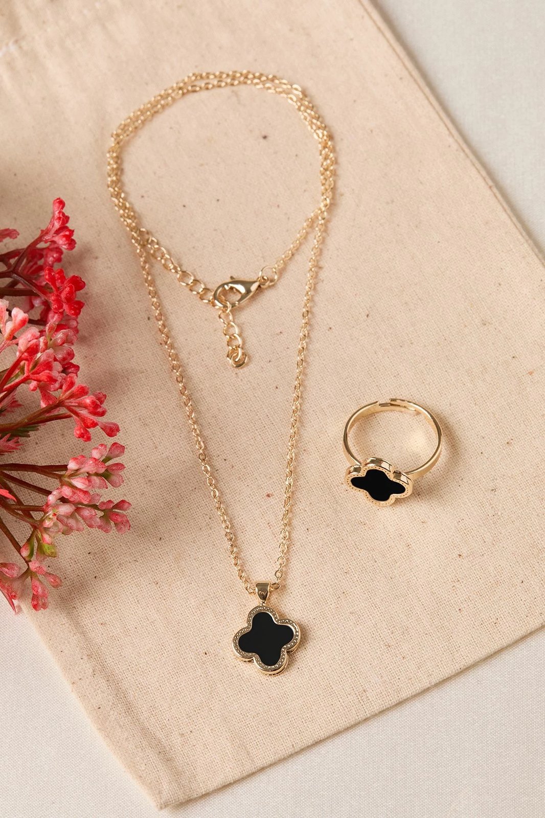 Set varëse me unazë metalike, ngjyrë ari, Elika, CSET9927