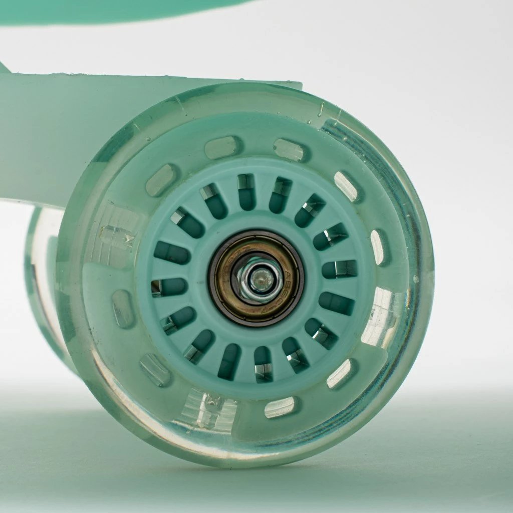 makinë ride-on me gravitet BABY MIX G-Force, LED rrota/kornizë/timon, muzikë, kapacitet 50 kg, jeshile