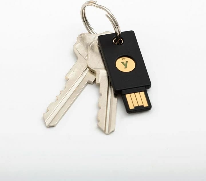 Çelës sigurie Yubico YubiKey 5 NFC, ngjyrë e zezë