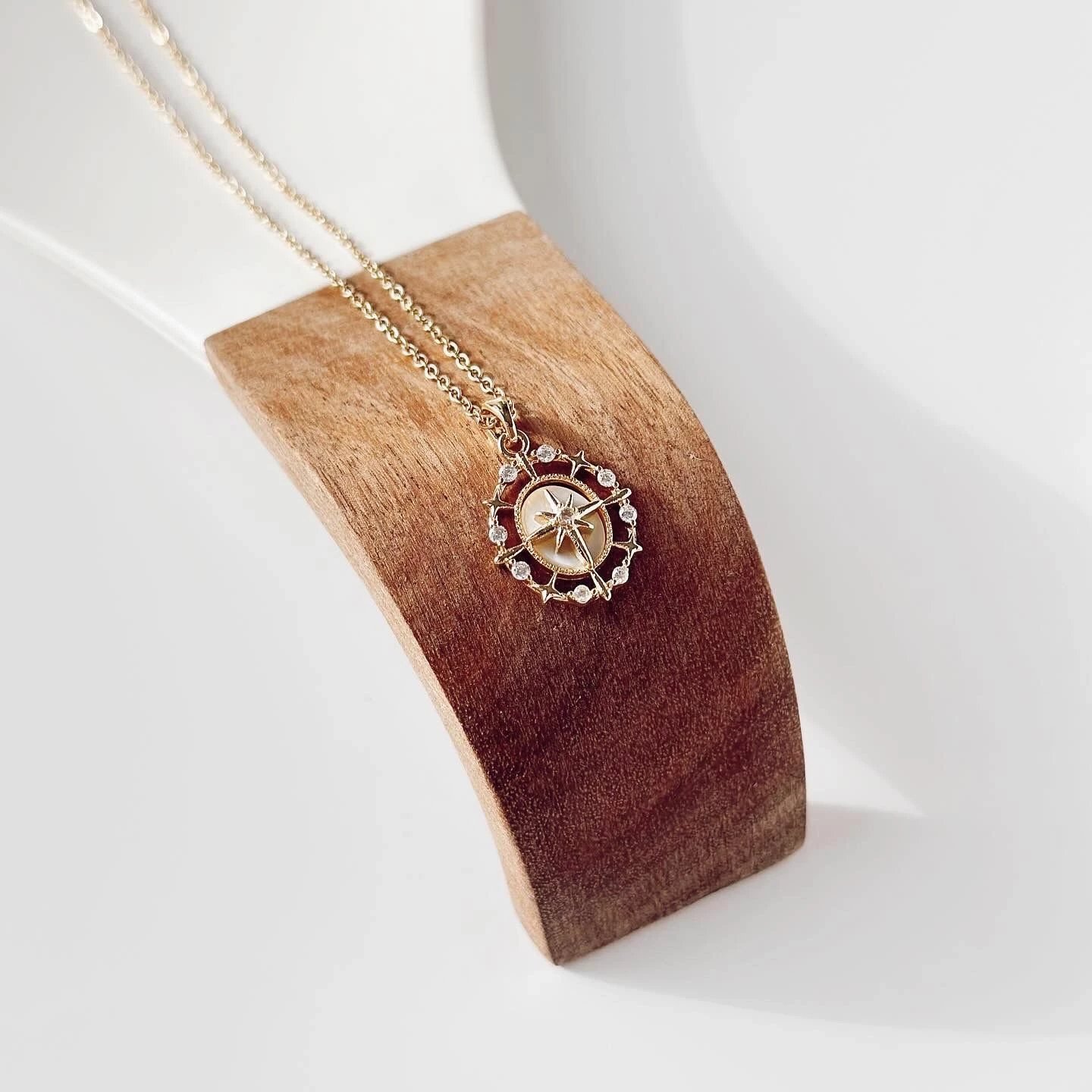 Qafore çeliku Jumeon, Madrid, ngjyrë ari