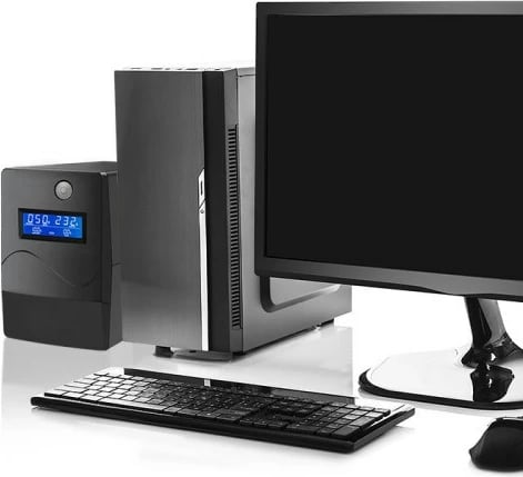 UPS Qoltec Monolith 1 kVA 600 W, 2 dalje AC, Ekran LCD, i zi UPS Qoltec Monolith 1 kVA 600 W, 2 dalje AC, Ekran LCD, i zi