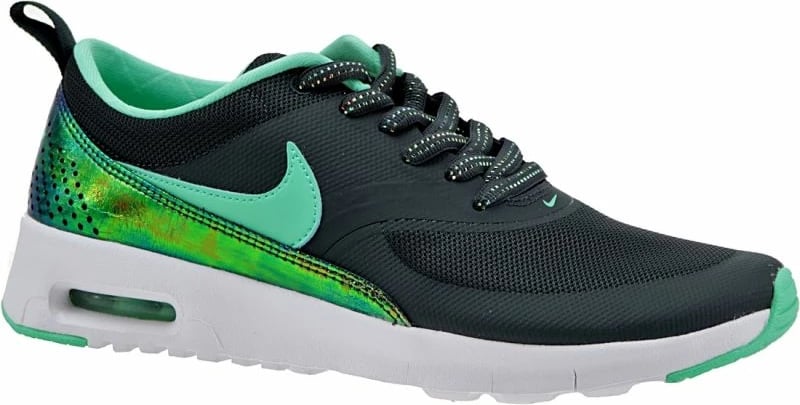 Atlete për femra Nike, të zeza