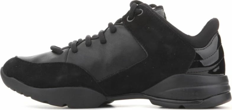 Këpucë femrash Geox, të zeza