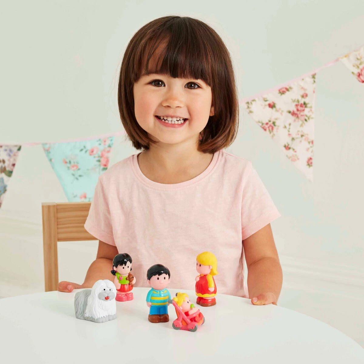 Happyland – Set me Figura