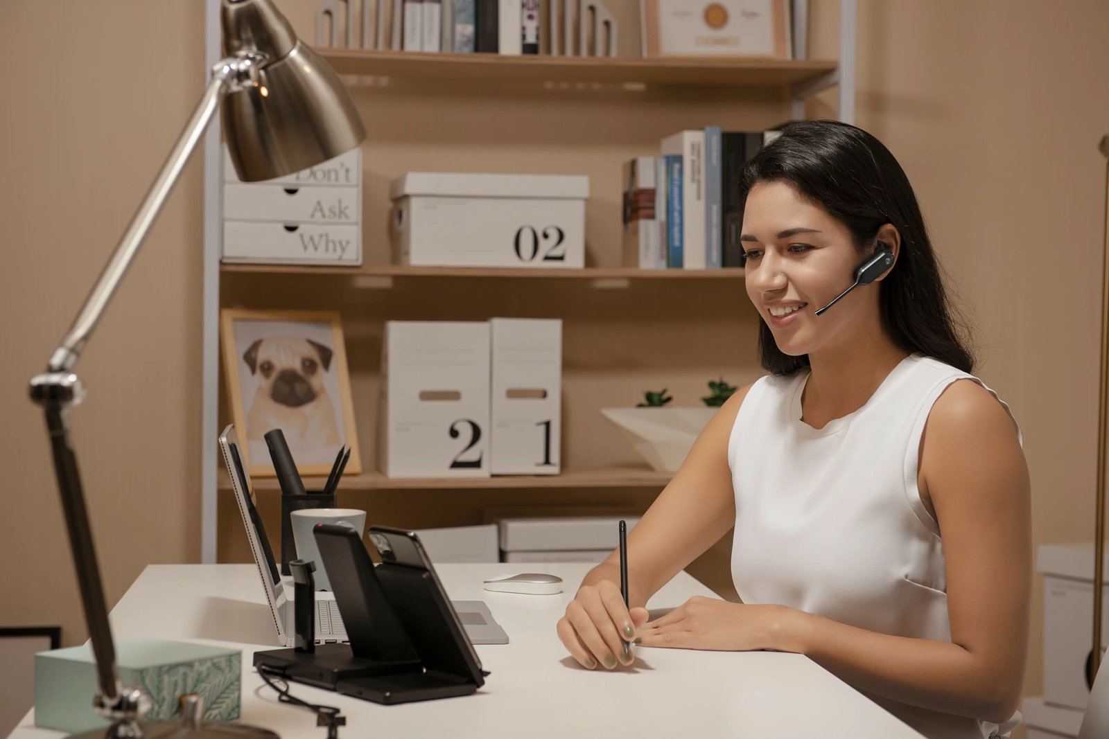Kufje pa tela Yealink WH67 UC-DECT, Zyrë/Qendër thirrjesh, E zezë Kufje pa tela Yealink WH67 UC-DECT, Zyrë/Qendër thirrjesh, E zezë