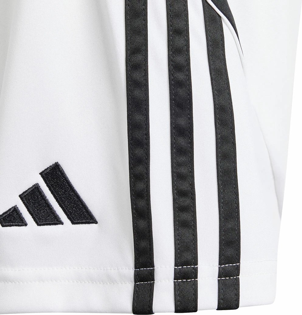 Shorce për fëmijë adidas, të bardha Shorce për fëmijë adidas, të bardha